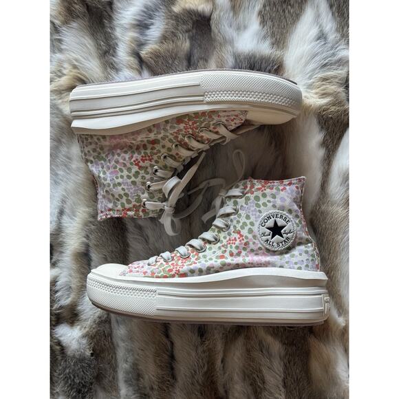 Converse High-Top Womens US 6 Chuck Taylor All Star Platform Polka Dots Canvas - Picture 1 of 9